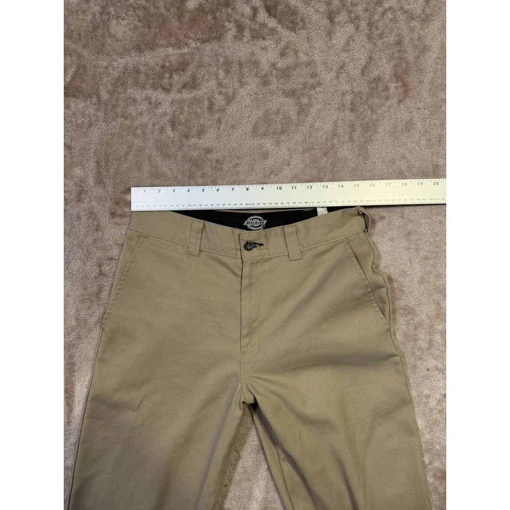 Dickies skateboarding regular